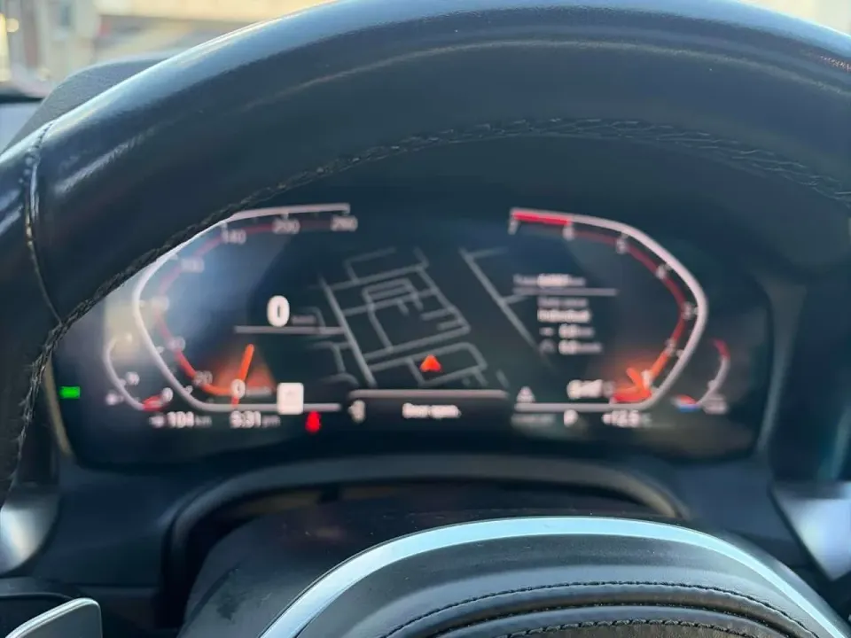 BMW 330i xDrive 2022