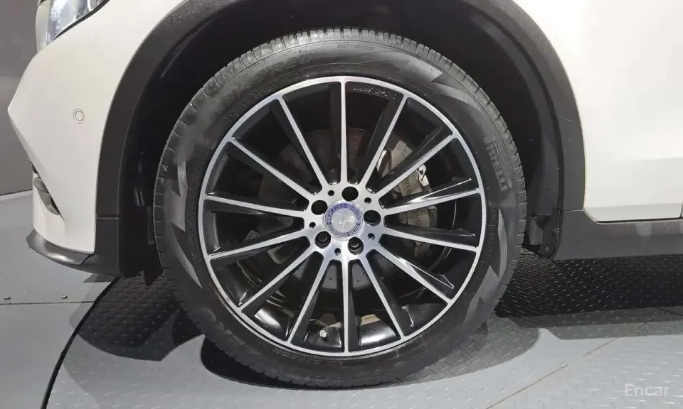 Mercedes-Benz GLC250 d 4MATIC 2016