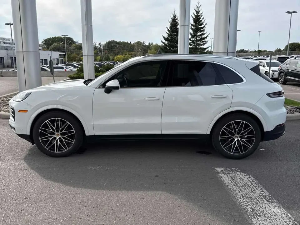 Porsche Cayenne AWD 2024