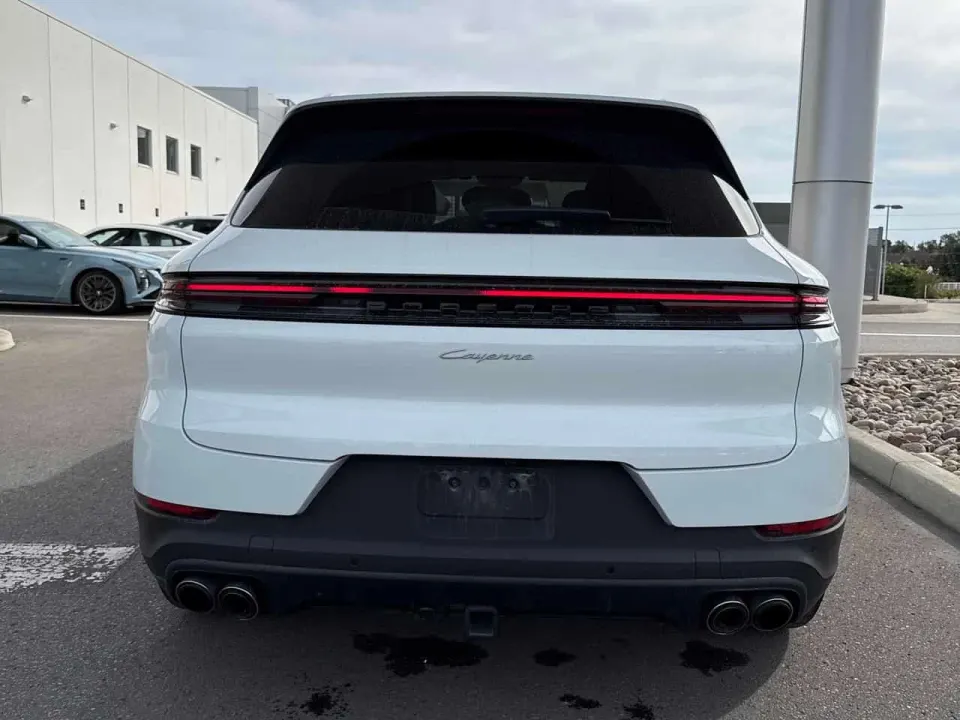 Porsche Cayenne AWD 2024