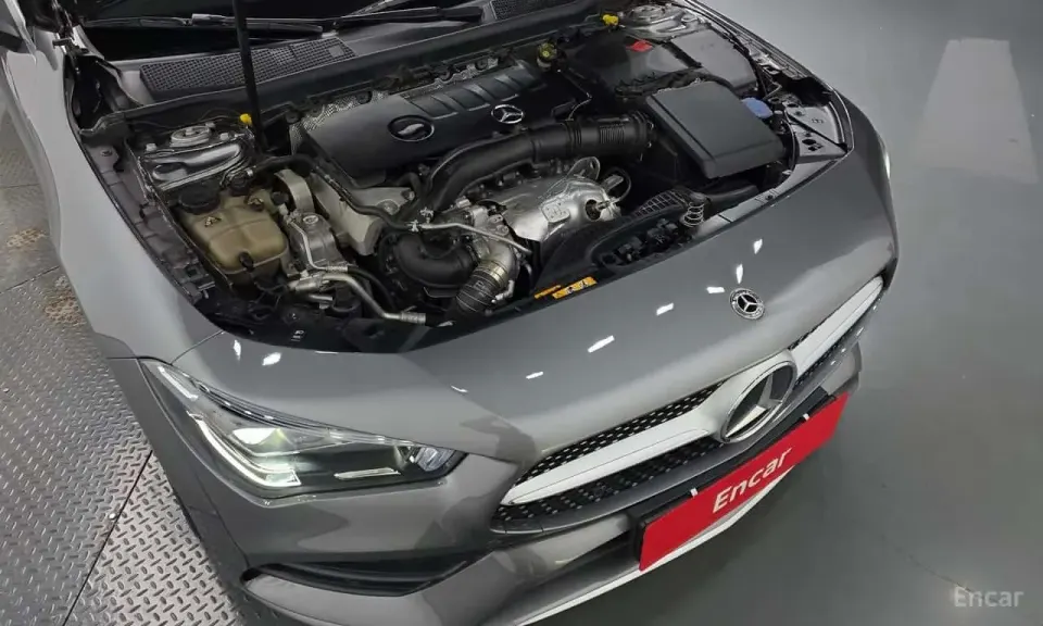 Mercedes-Benz CLA250 4MATIC 2020