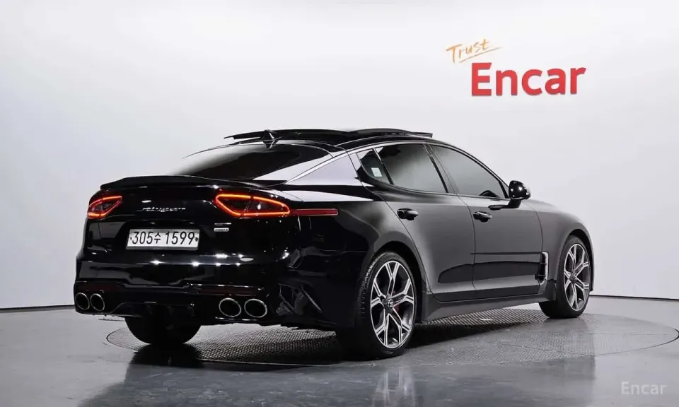 Kia Stinger 3.3 Turbo AWD 2017