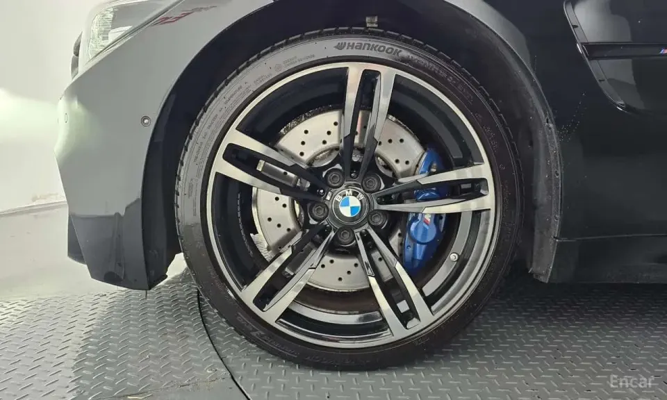 BMW M3 Sedan Competition 2018