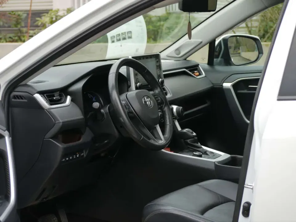 Toyota Rav4 2.5 Hybrid AWD Hybrid Limited 2019