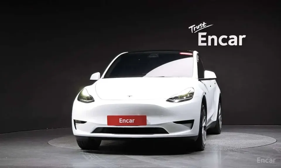 Tesla Model Y RWD 2023