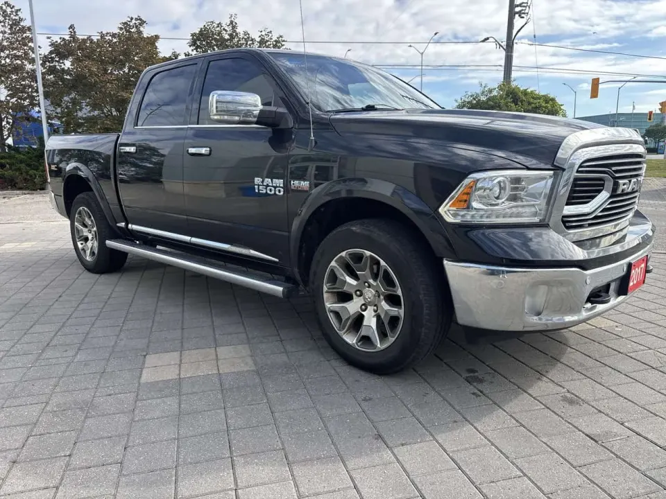 Dodge RAM 1500 Limited | 4WD Crew Cab 140.5 | One owner, Well maintained Trade-in | Top-of-the-line 2017