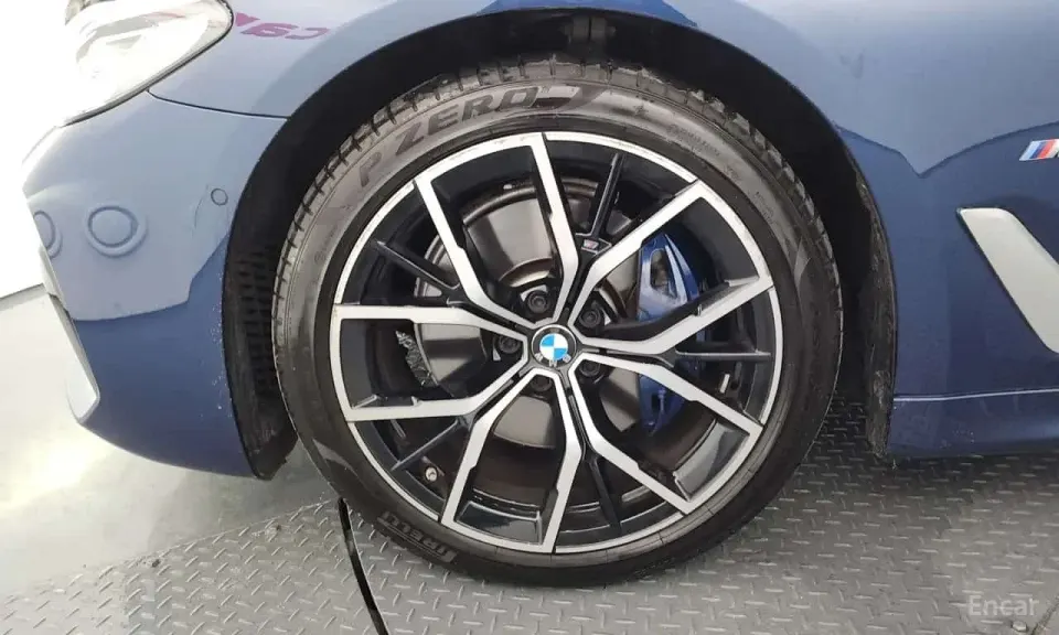 BMW 530i M Sport Package 2021