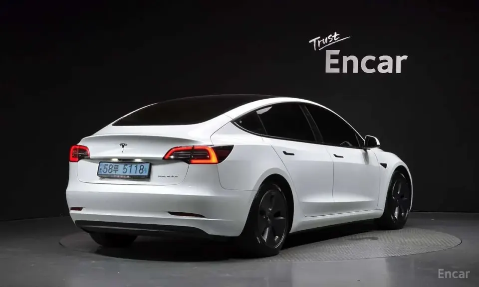 Tesla Model 3 Long Range AWD 2022
