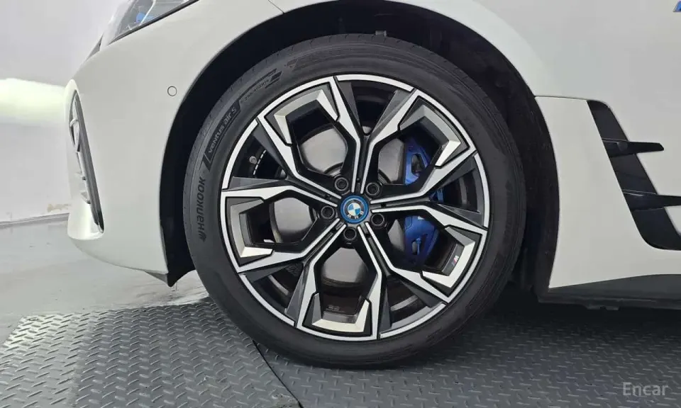 BMW i4 eDrive40 M Sports Pro 2023