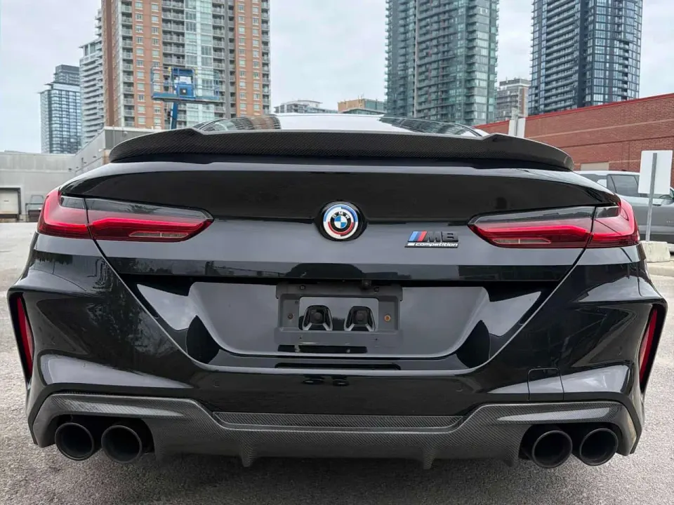BMW M8 Competition 2023