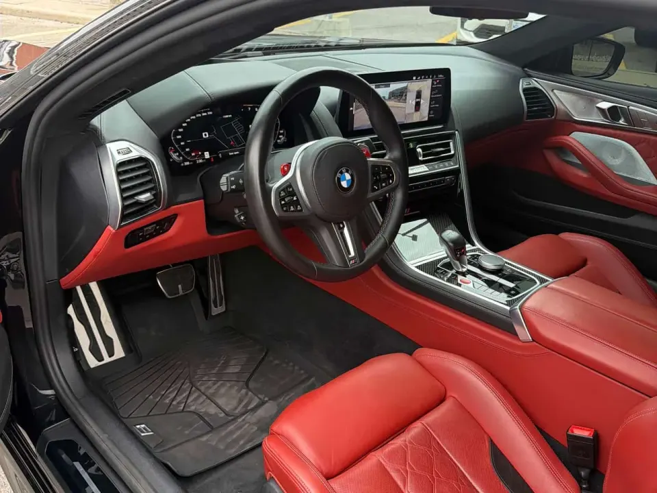 BMW M8 Competition 2023