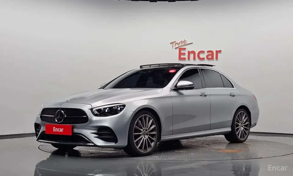 Mercedes-Benz E 350 E350 4MATIC AMG Line 2022