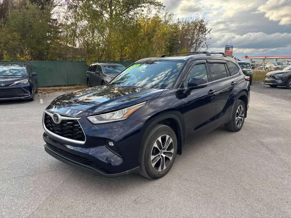 Toyota Highlander XLE 2021