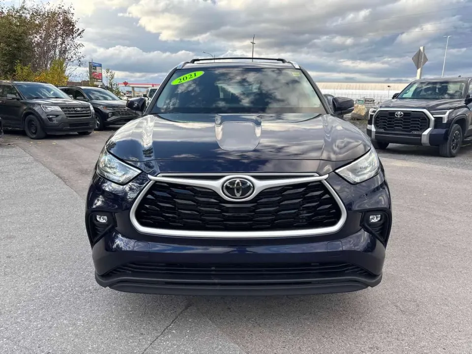 Toyota Highlander XLE 2021