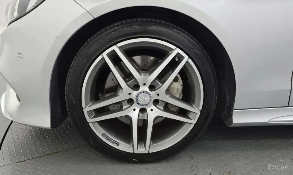 Mercedes-Benz E 350 E350 BlueTec 4MATIC 2015