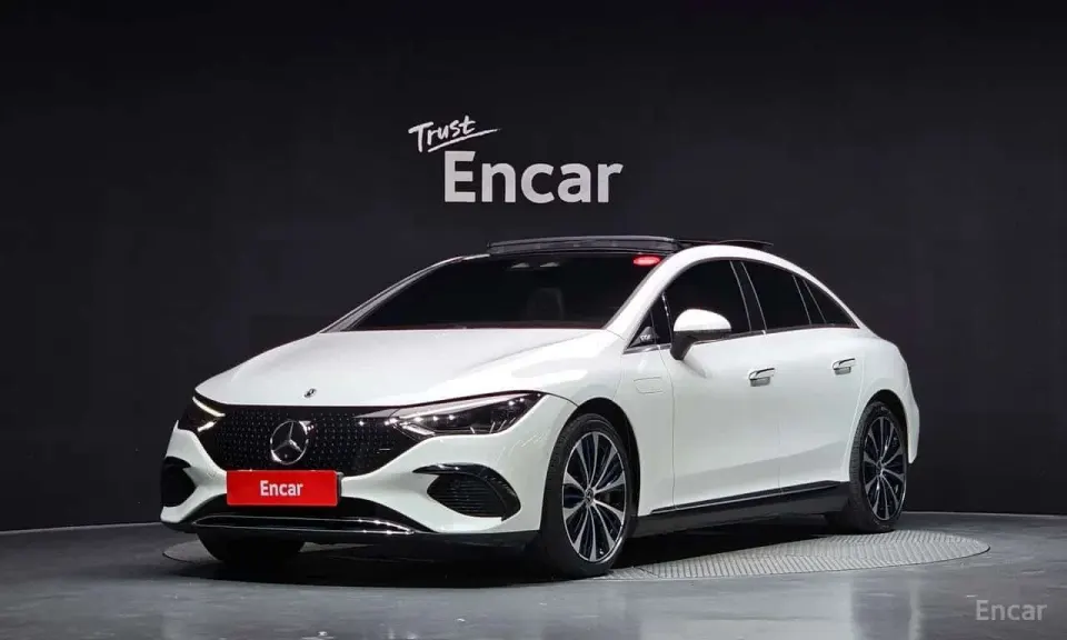 Mercedes-Benz EQE350+ 2022