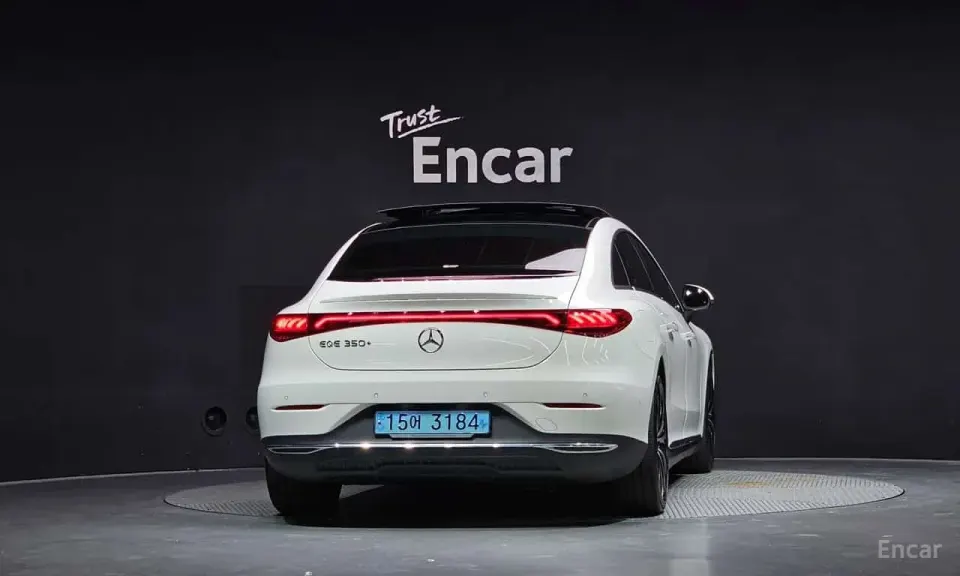 Mercedes-Benz EQE350+ 2022