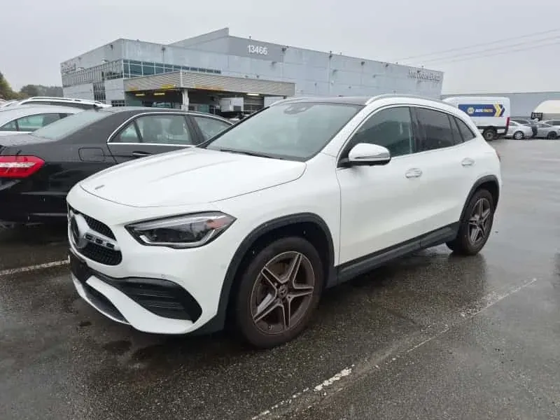 Mercedes-Benz GLA250 4MATIC 2022