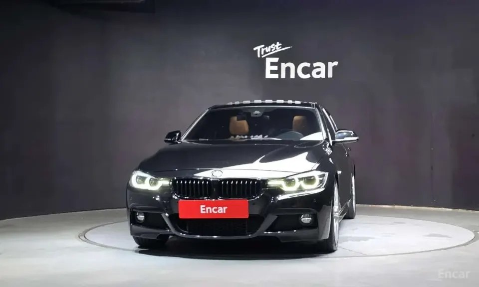 BMW 330i M Sport Shadow 2018