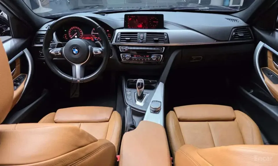 BMW 330i M Sport Shadow 2018