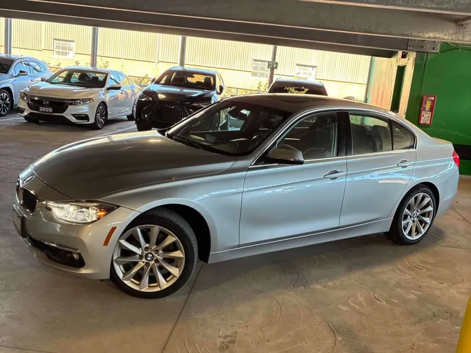 BMW 330i xDrive 2017