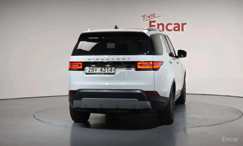 Land Rover Discovery 3.0 TD6 HSE Luxury 2017