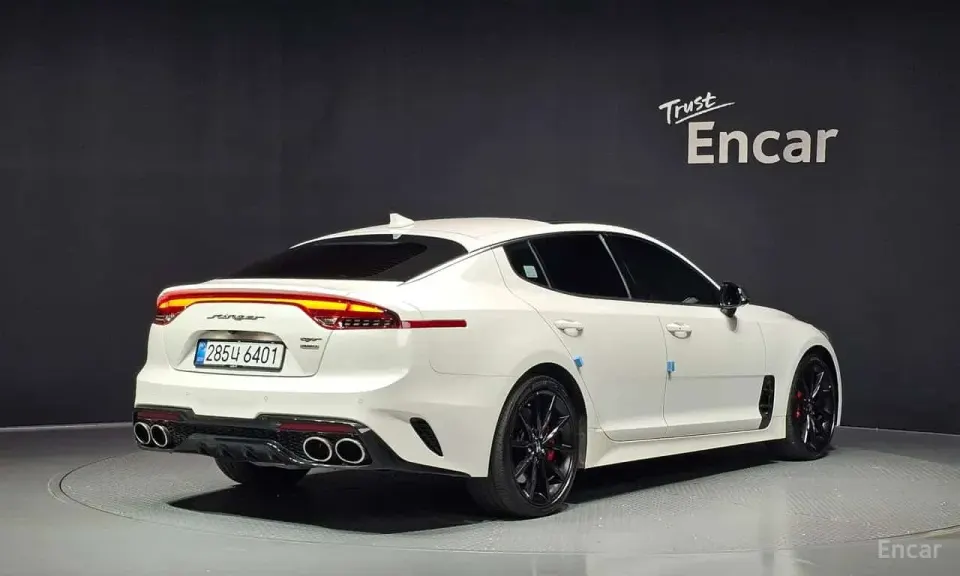 Kia Stinger 3.3 Turbo AWD 2019