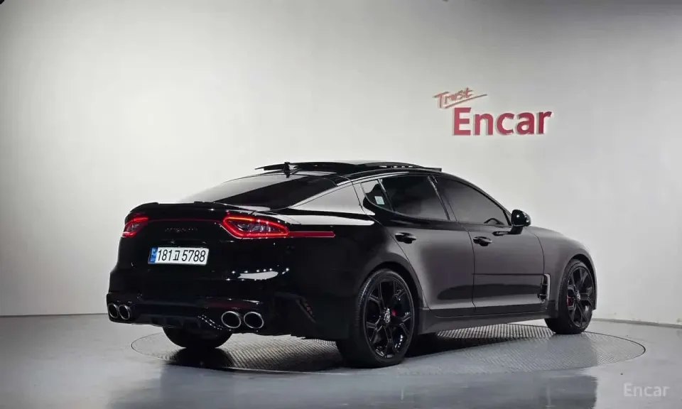 Kia Stinger 2.0 Turbo AWD 2020