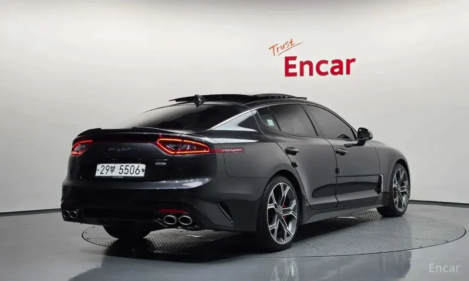 Kia Stinger 2.0 Turbo AWD 2019