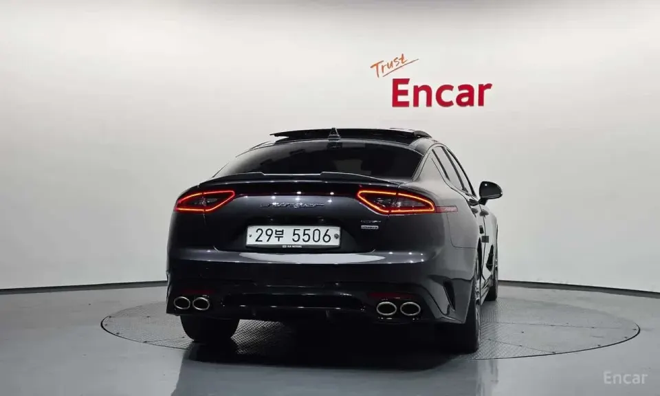 Kia Stinger 2.0 Turbo AWD 2019