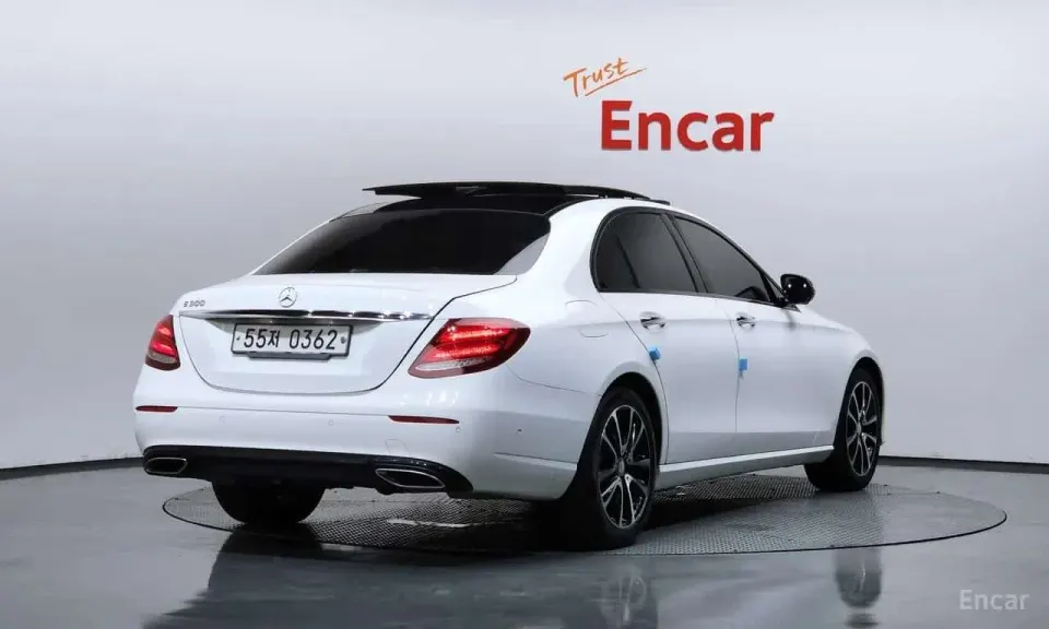 Mercedes-Benz E 300 E300 Avantgarde 2016