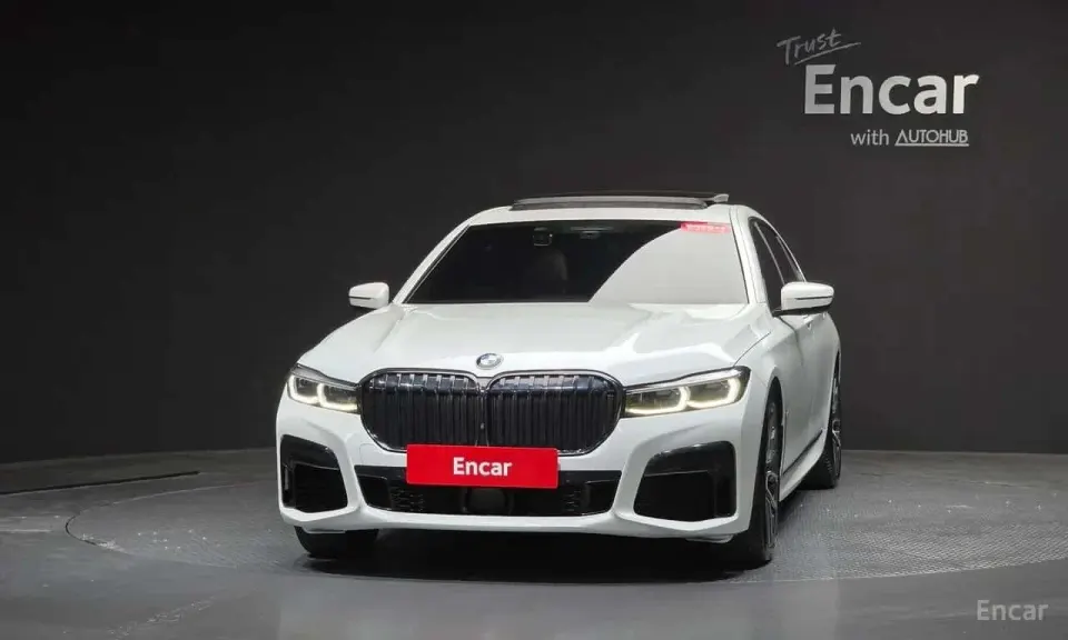 BMW 740Li xDrive M Sport Package 2022