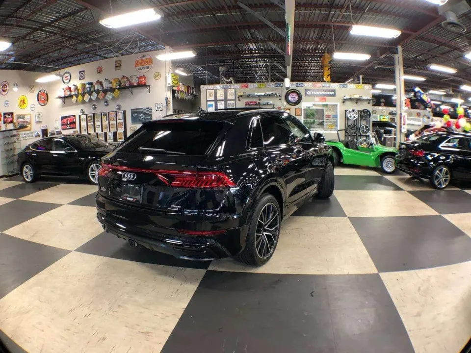 Audi Q8 PROGRESSIV S-LINE LEATHER PAN/ROOF NAV B/SPOT CAME 2021
