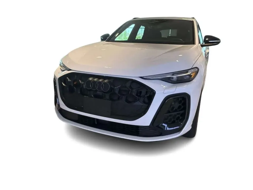 Audi SQ5 3.0 TFSI Technik | Black Optics Pkg | Trailer Hitch | 2025