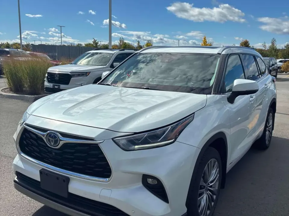 Toyota Highlander Hybrid Limited 2022