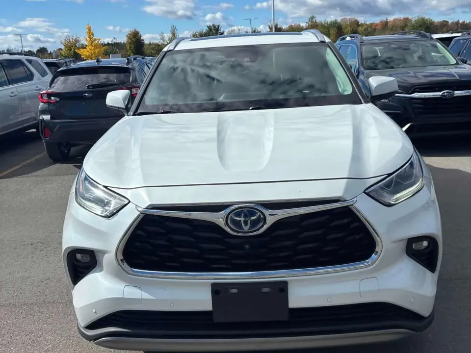 Toyota Highlander Hybrid Limited 2022