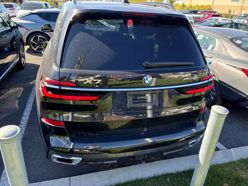 BMW X7 xDrive40i 2025