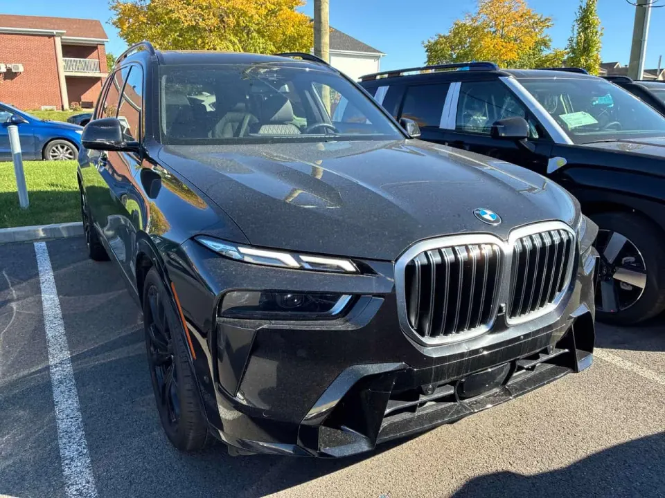 BMW X7 xDrive40i 2025