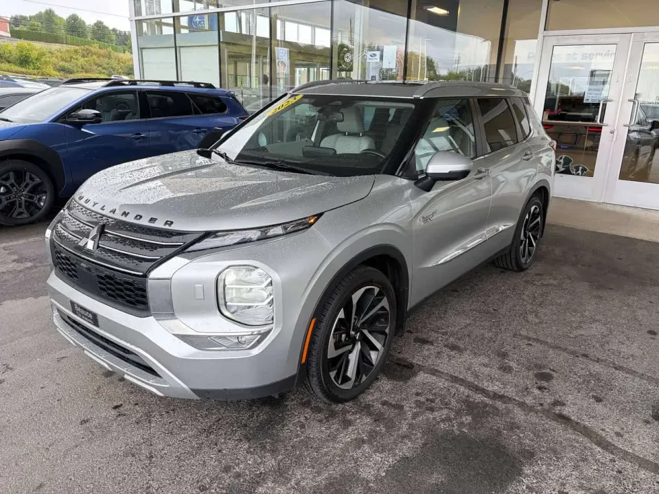 Mitsubishi Outlander 2.4 Plug-in Hybrid PHEV 2023