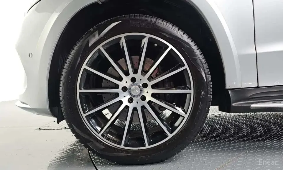 Mercedes-Benz GLS500 4MATIC 2017