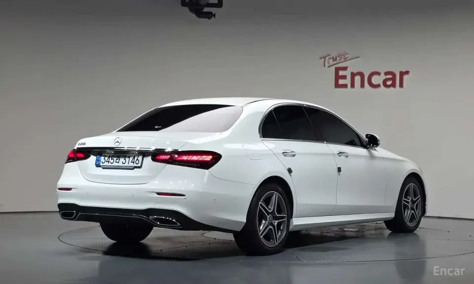 Mercedes-Benz E 250 E250 AMG Line 2023