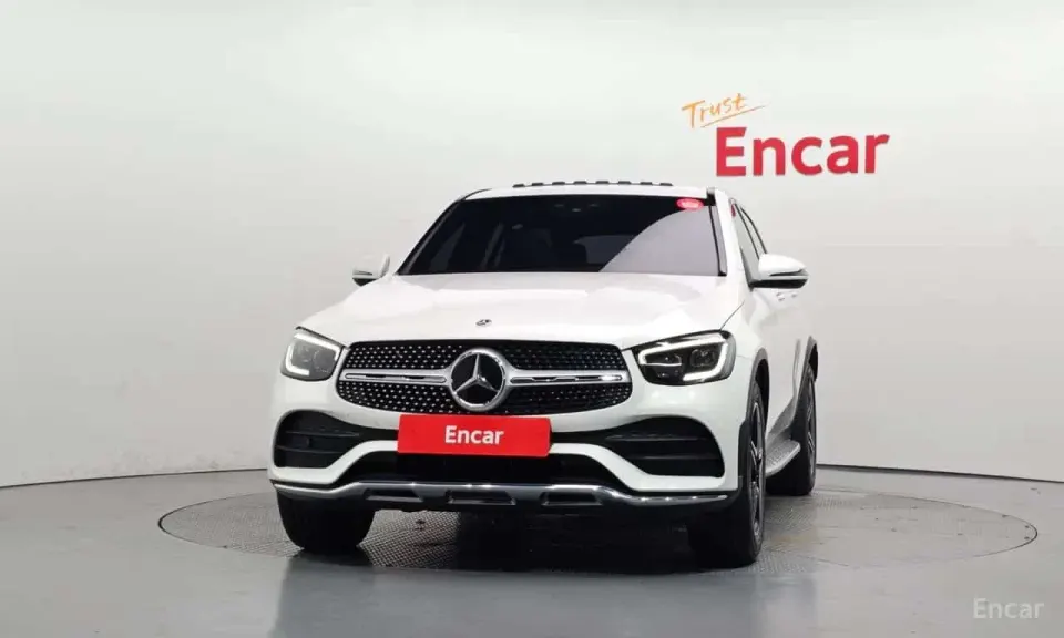 Mercedes-Benz GLC300 4MATIC Premium Coupe 2021