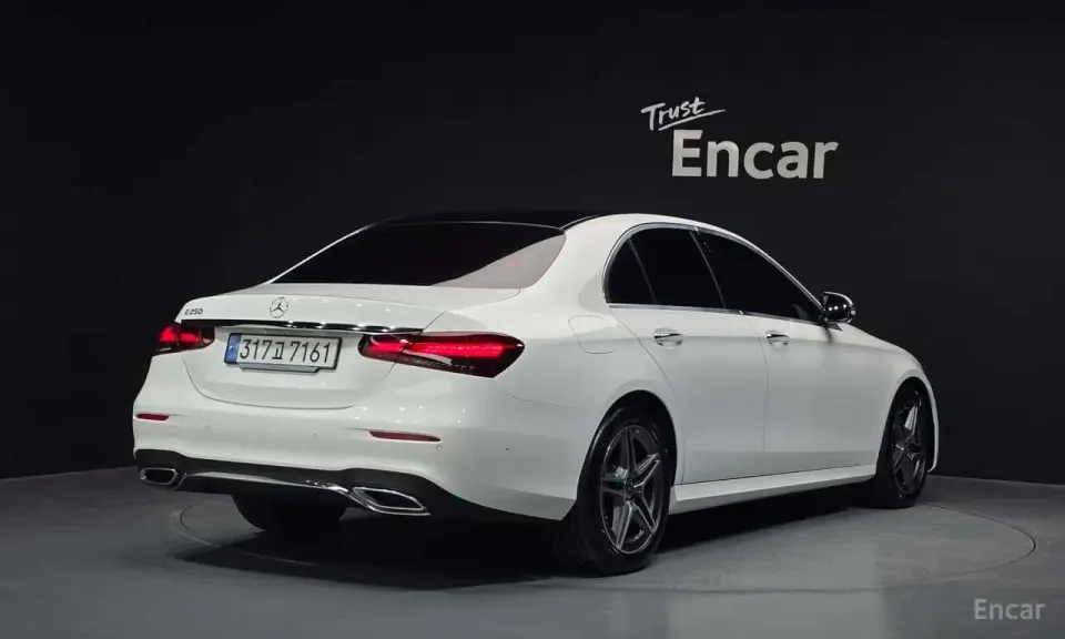 Mercedes-Benz E 250 E250 AMG Line 2023
