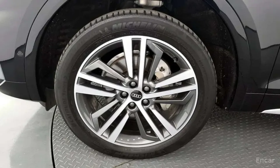 Audi Q5 45 TFSI Quattro Premium 2023