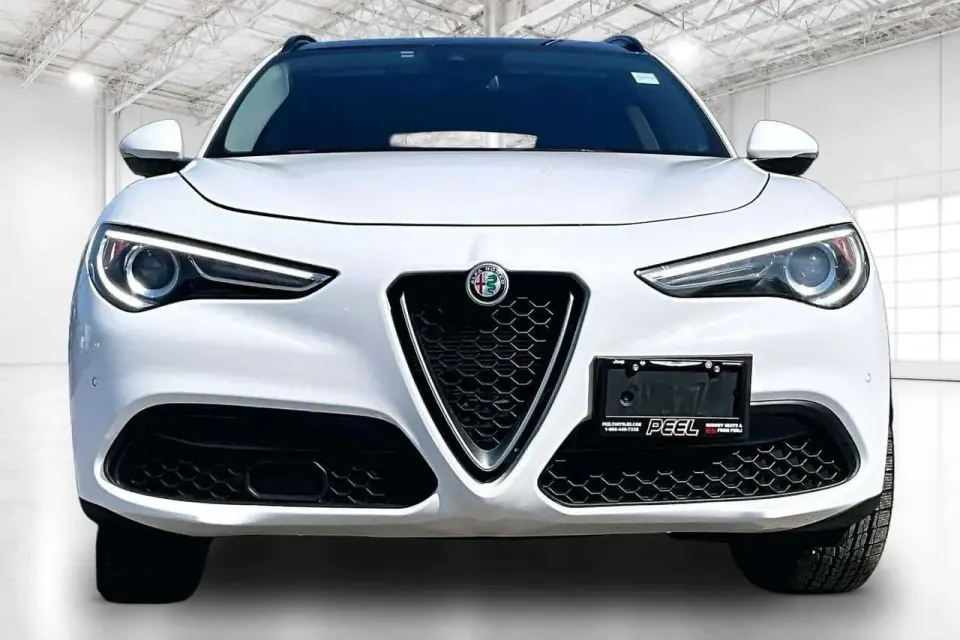 Alfa Romeo Stelvio 2.0 Turbo 16V Sport |Heated Leather |Panoroof |SafetyTech |AWD 2019