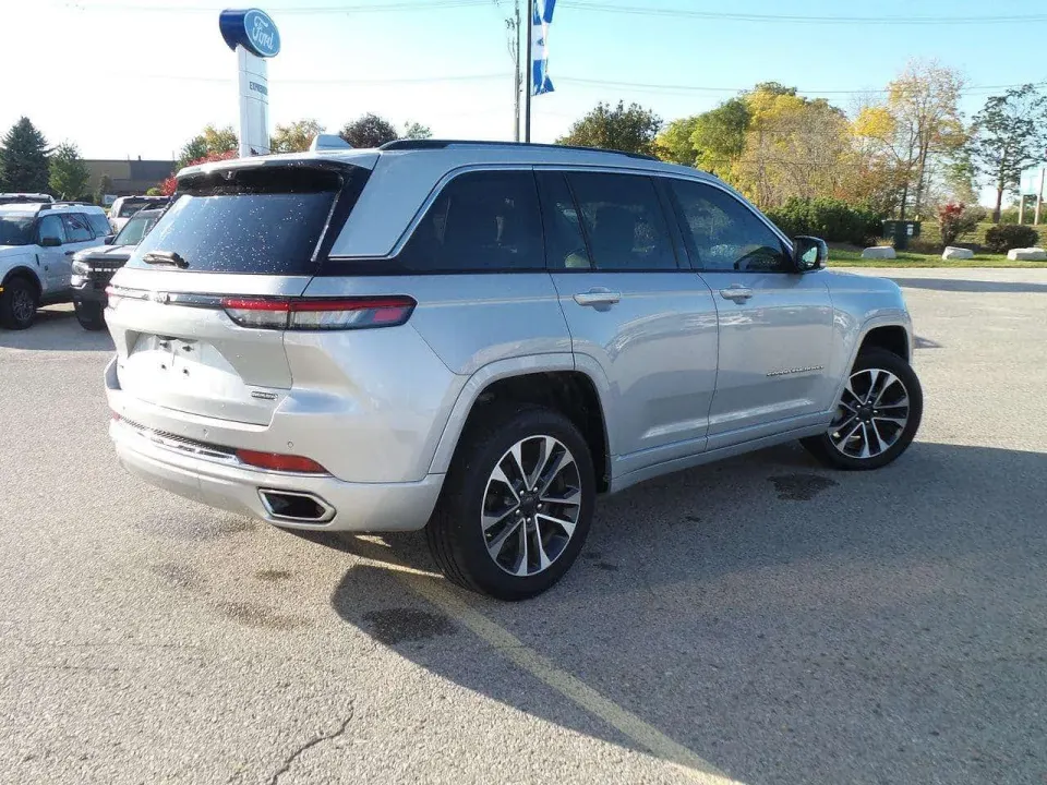 Jeep Grand cherokee OVERLAND, LEATHER, HEADS-UP-DISPLAY, LOADED! 2022