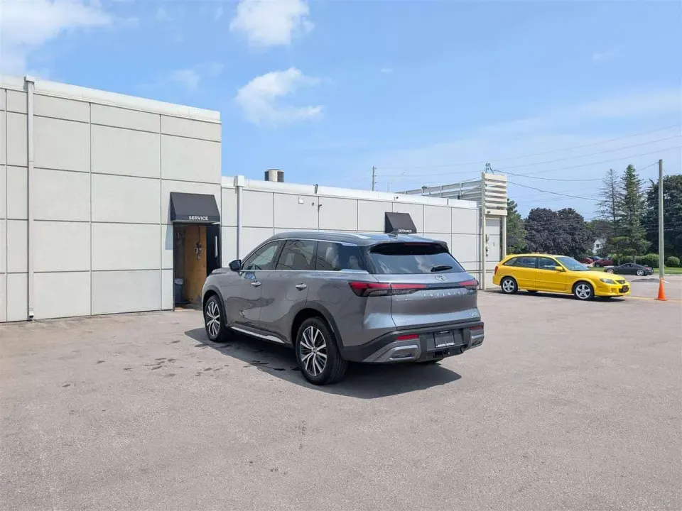 Infiniti QX60 3.5 V6 SENSORY AWD - PANO ROOF - NAVI - TECH FEATS 2024