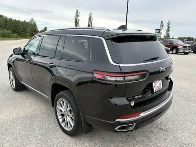 Jeep Grand cherokee SUMMIT L ,HEMI,NO ACCIDENTS! 2022