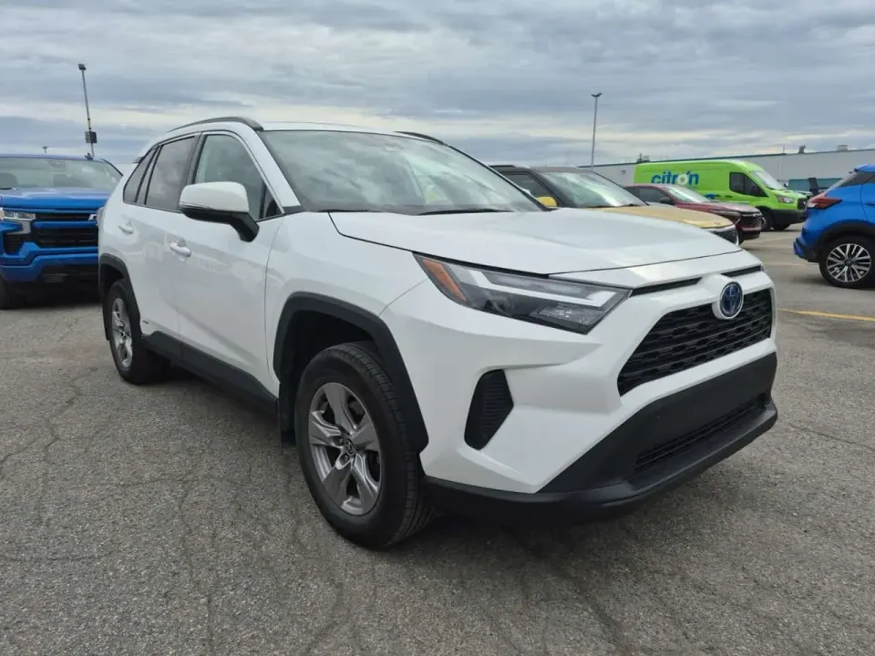 Toyota Rav4 HYBRID XLE 2022