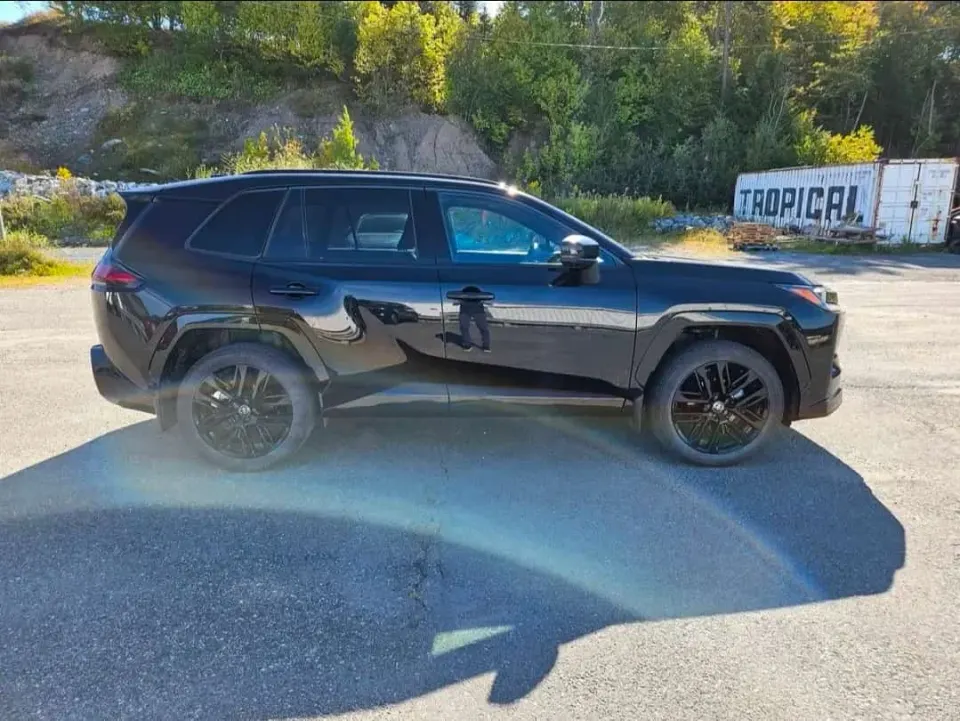 Toyota Rav4 XSE AWD 2026